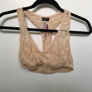 Cosabella lace racerback bralette. NWT size large